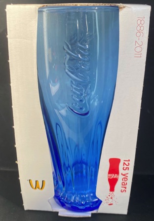 32167-3 € 4,00 coca cola glas Mc Donalds bodem in vorm dop kl blauw (1x zonder doos).jpeg